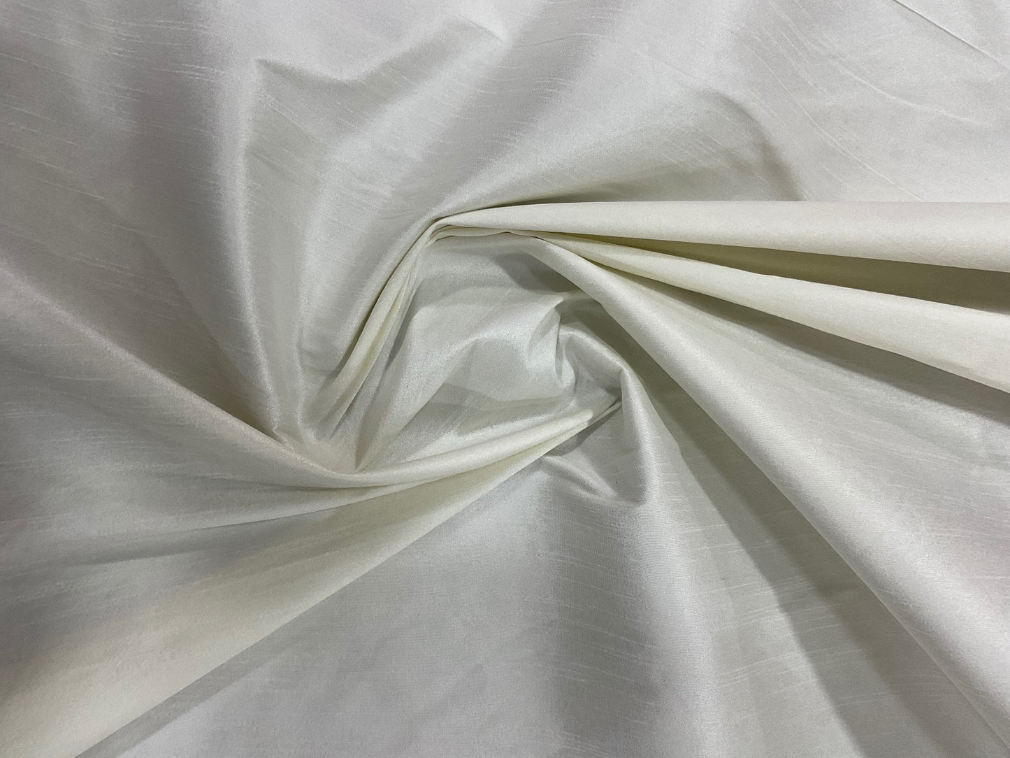 Raw silk width 1.50 m